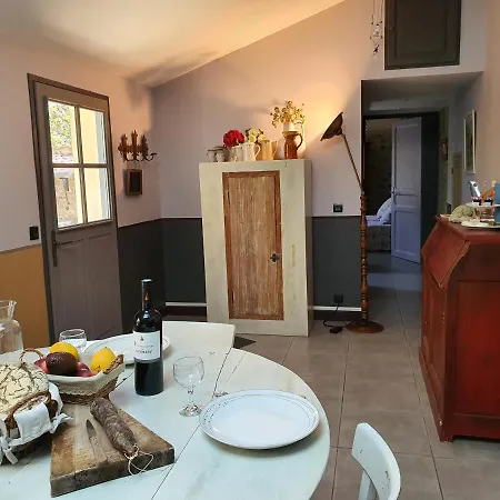 Le Clos Des Pins Claira