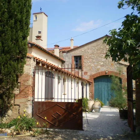 Holiday home Le Clos Des Pins Claira