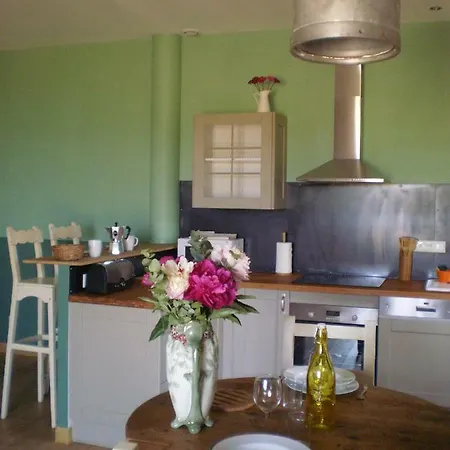 Le Clos Des Pins Claira