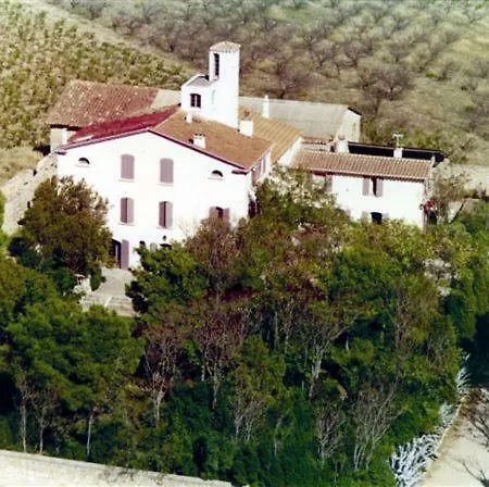 Le Clos Des Pins Holiday home *